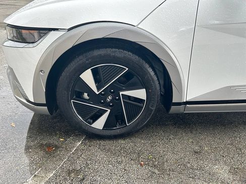 Used 2025 Hyundai Ioniq 5 Limited RWD image 30