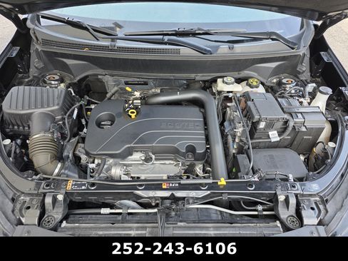 Used 2024 Chevrolet Equinox LS w/ Midnight Edition FWD image 38