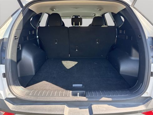Used 2024 Hyundai Tucson SEL image 16