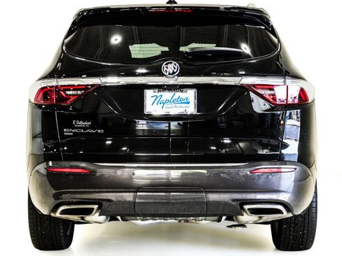 Used 2022 Buick Enclave Essence w/ Experience Buick Package AWD/4WD image 8