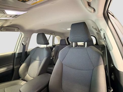 Certified 2025 Toyota RAV4 LE AWD/4WD image 18