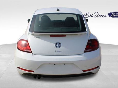 Used 2019 Volkswagen Beetle 2.0T S image 6