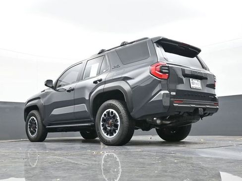 Used 2025 Toyota 4Runner TRD Off-Road image 45