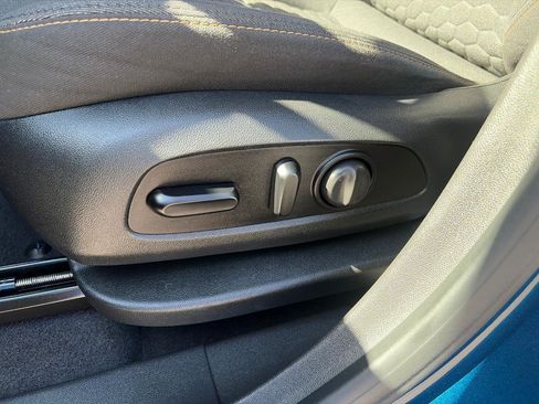 Used 2020 Chevrolet Equinox LT image 13