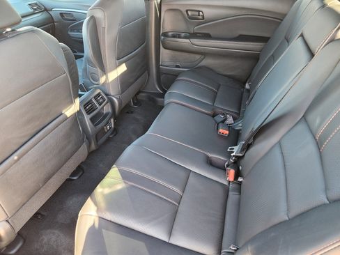 Used 2022 Honda Passport TrailSport image 30