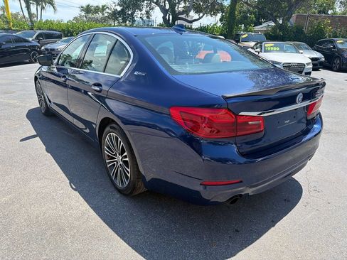 Used 2018 BMW 530e xDrive AWD/4WD image 3