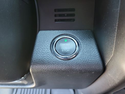 Used 2019 Ford Expedition Limited w/ Equipment Group 301A image 19