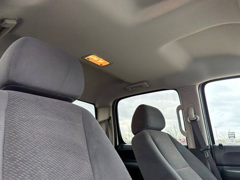Used 2007 Chevrolet Silverado 2500 LT image 16