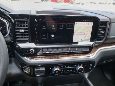 New 2026 GMC Sierra 1500 Elevation AWD/4WD image 13