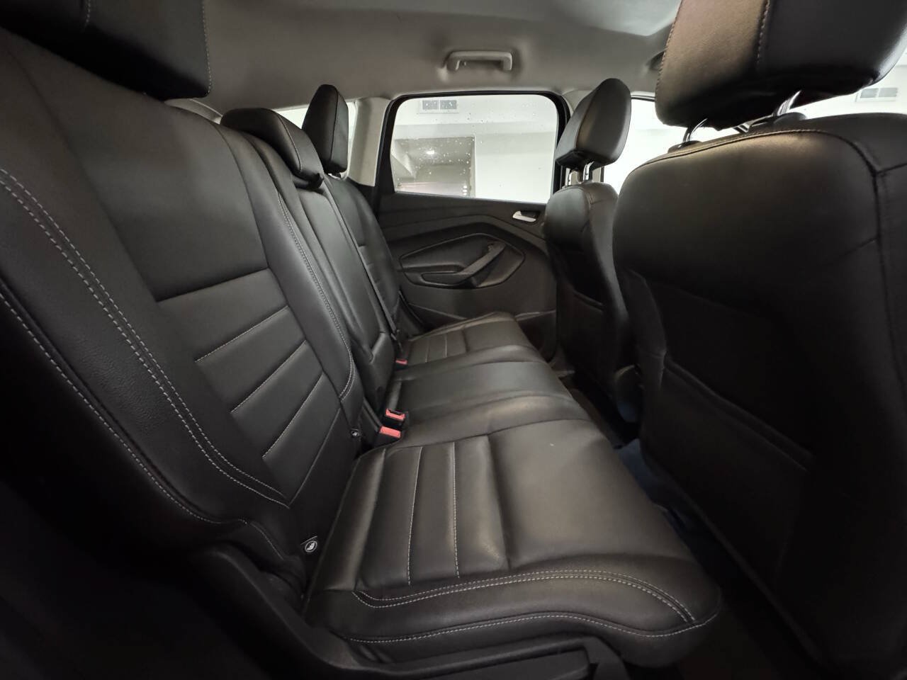 Used 2015 Ford Escape Titanium w/ Equipment Group 301A AWD/4WD image 22