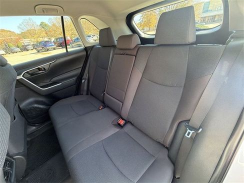 Used 2024 Toyota RAV4 LE image 23