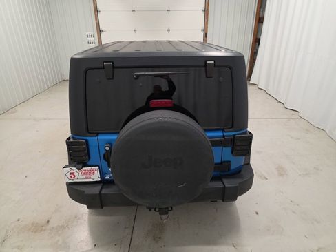 Used 2016 Jeep Wrangler Unlimited Sport w/ Quick Order Package 24S AWD/4WD image 5