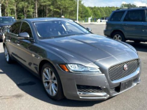 Used 2018 Jaguar XF Premium AWD/4WD image 1