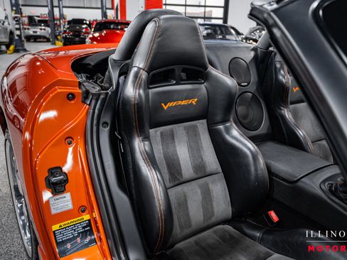 Used 2005 Dodge Viper SRT-10 w/ Copperhead Edition Group image 34