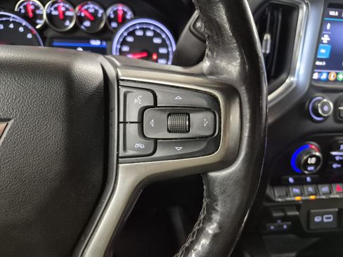 Used 2019 Chevrolet Silverado 1500 LT Trail Boss AWD/4WD image 27