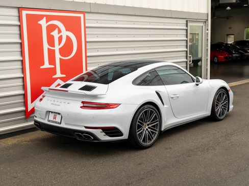 Used 2019 Porsche 911 Turbo AWD/4WD image 36