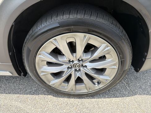 Used 2024 MAZDA CX-90 3.3 Turbo w/ Premium Package AWD/4WD image 28