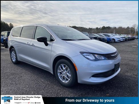 New 2026 Chrysler Voyager LX image 1