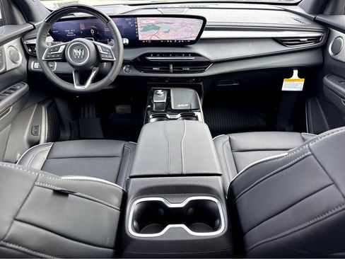 New 2026 Buick Enclave Avenir w/ Super Cruise Package image 12