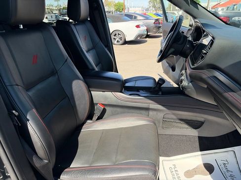Certified 2024 Dodge Durango GT RWD image 12