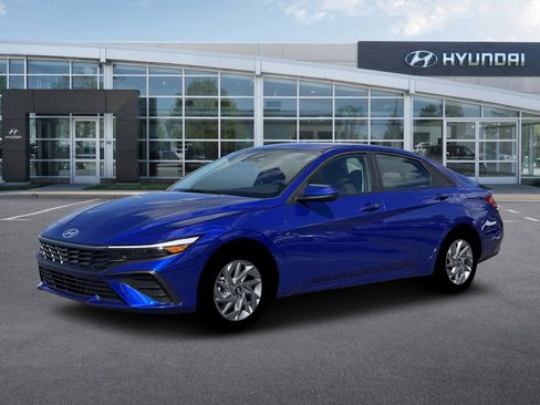 New 2026 Hyundai Elantra Hybrid FWD image 2