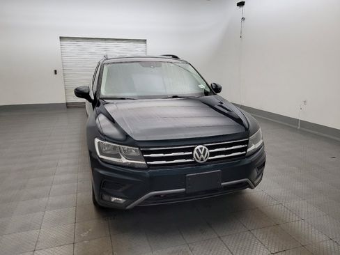 Used 2018 Volkswagen Tiguan SE w/ Front Fog Lights Package FWD image 14