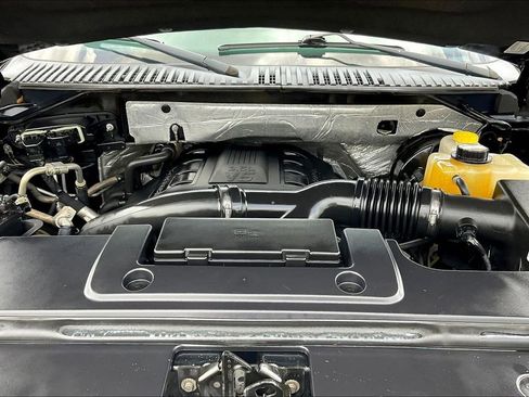 Used 2017 Ford Expedition EL Limited w/ Equipment Group 301A RWD image 29