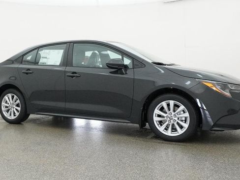 New 2026 Toyota Corolla LE w/ LE Premium Package FWD image 11