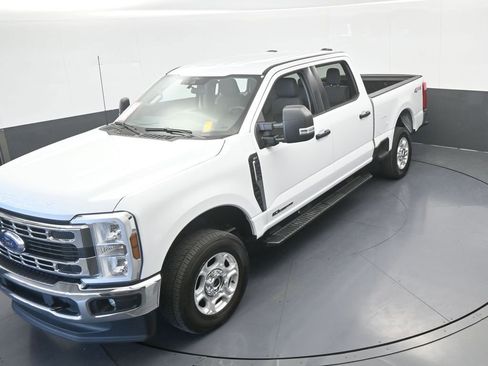 Used 2025 Ford F250 XLT image 51