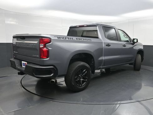 Used 2021 Chevrolet Silverado 1500 Custom Trail Boss AWD/4WD image 18