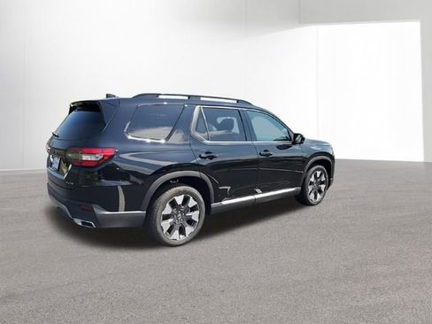 New 2026 Honda Pilot Elite image 9