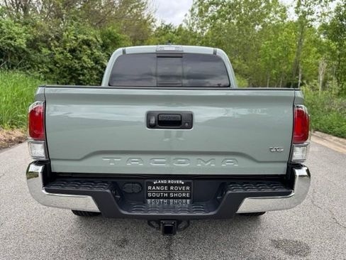 Used 2023 Toyota Tacoma TRD Off-Road AWD/4WD image 6