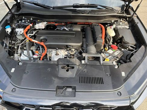Used 2025 Honda CR-V Sport image 32