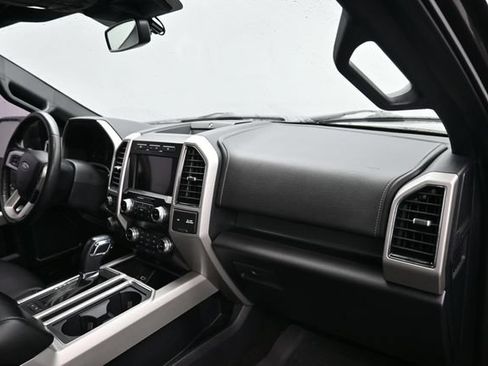 Used 2020 Ford F150 Lariat w/ Equipment Group 502A Luxury AWD/4WD image 9
