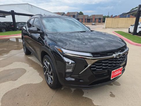 Used 2026 Chevrolet Trax RS w/ Driver Confidence Package FWD image 8