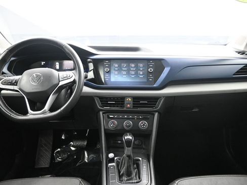 Used 2022 Volkswagen Taos SE image 31