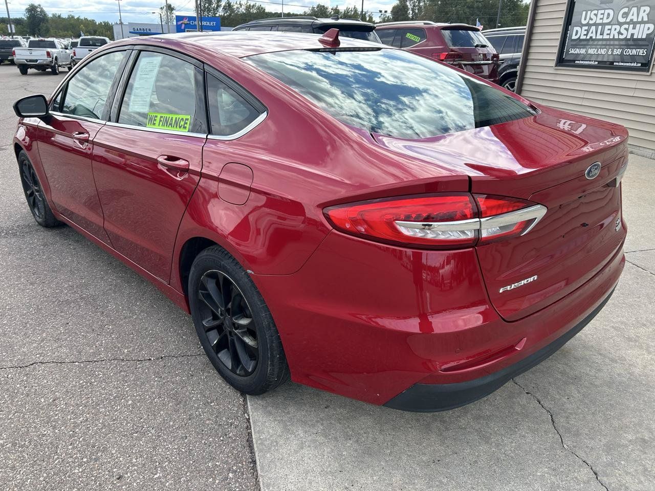 Used 2020 Ford Fusion SE FWD image 7