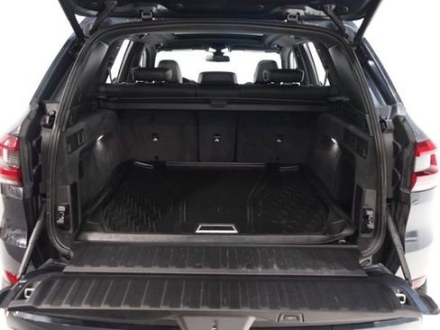 Used 2021 BMW X5 xDrive40i w/ Premium Package image 36