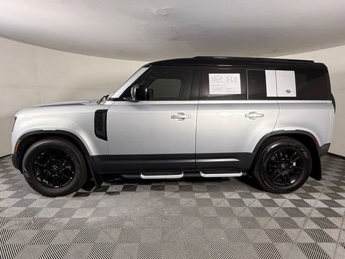 Used 2024 Land Rover Defender 110 S AWD/4WD image 3
