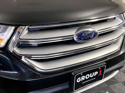 Used 2015 Ford Edge Titanium image 27