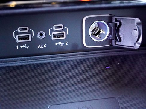 New 2025 Jeep Grand Cherokee L Altitude image 16