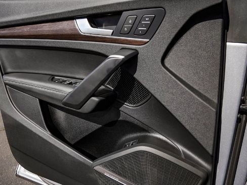 Certified 2024 Audi Q5 2.0T Premium Plus w/ Premium Plus Package image 22