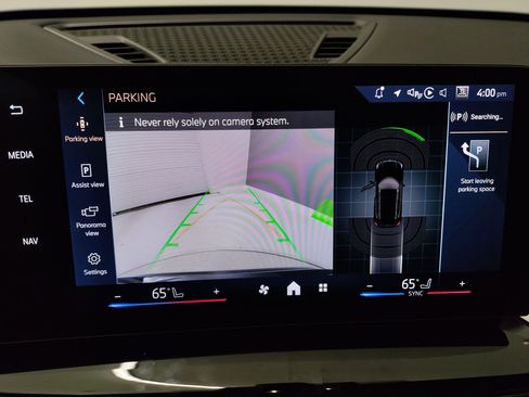 Used 2025 BMW X1 xDrive28i image 18