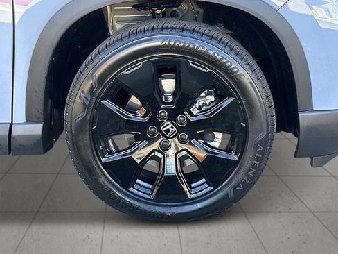 New 2026 Honda Pilot Black Edition image 9