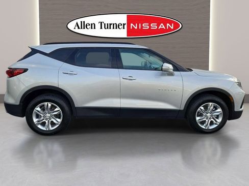 Used 2021 Chevrolet Blazer LT FWD image 5