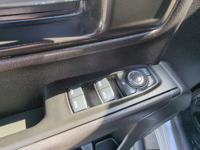 Used 2025 Chevrolet Silverado 2500 Custom w/ Custom Convenience Package AWD/4WD image 27