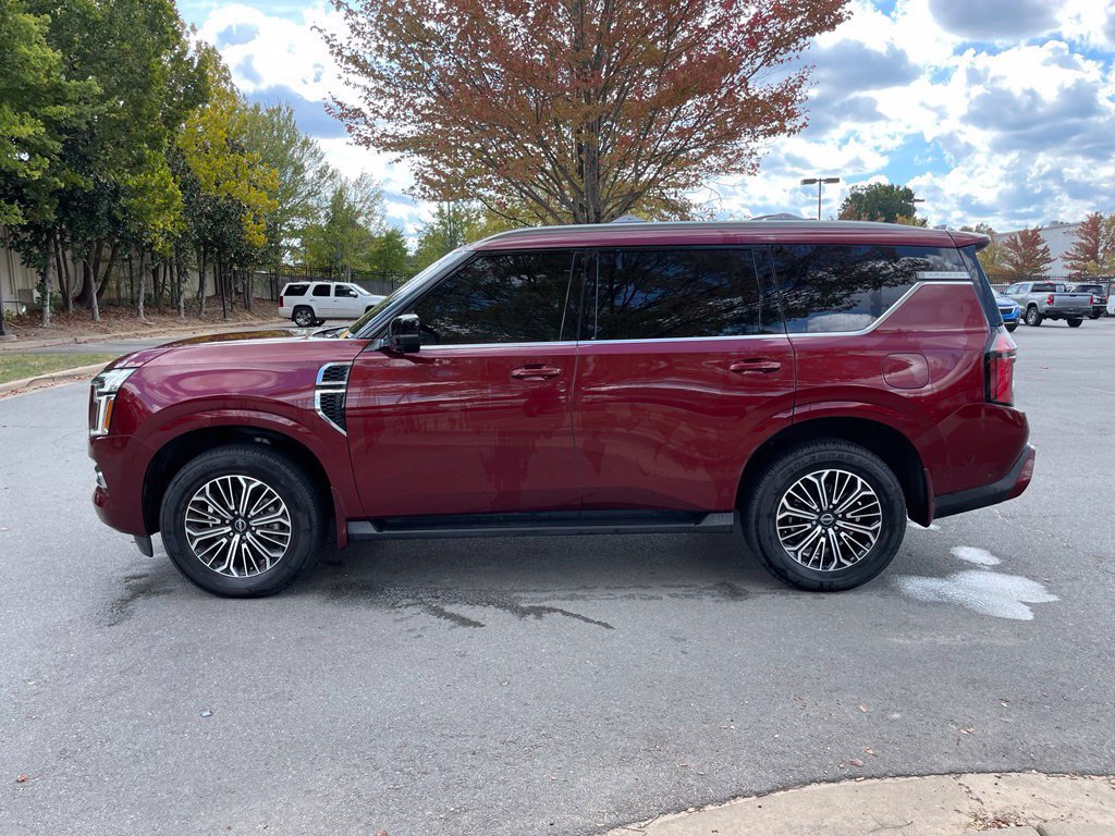 Used 2025 Nissan Armada Platinum RWD image 4