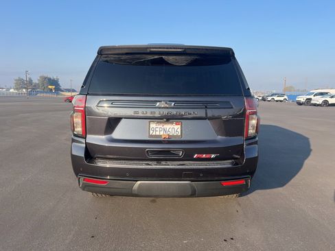 Used 2023 Chevrolet Suburban RST w/ Luxury Package image 6