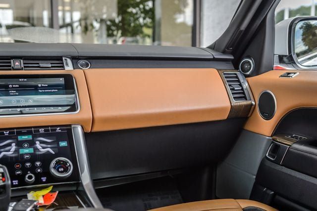 Used 2018 Land Rover Range Rover Sport Supercharged AWD/4WD image 40