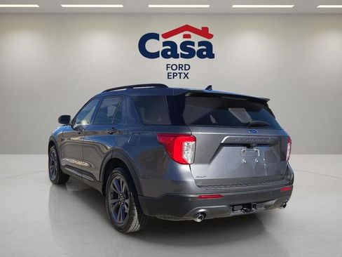 Used 2023 Ford Explorer XLT w/ Equipment Group 202A image 4